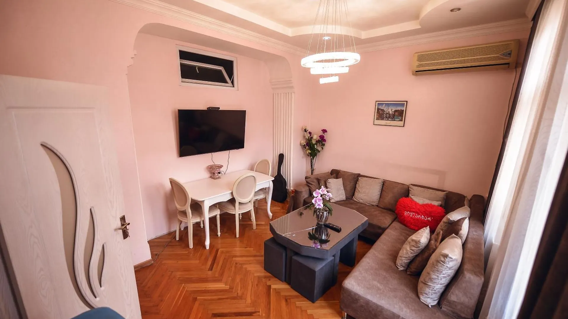 Flat in Batumi city centre 0*,